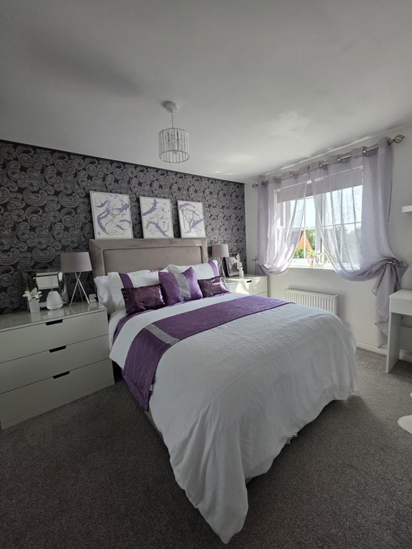 Room Carnation Way in Nuneaton and Bedworth