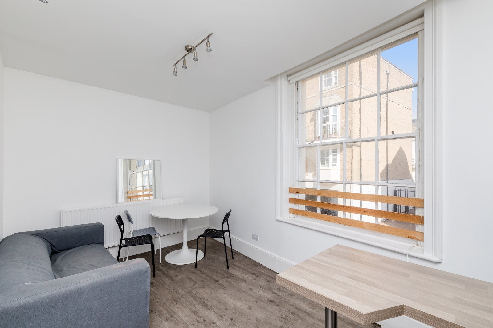 Flat St Georges Road in Brighton