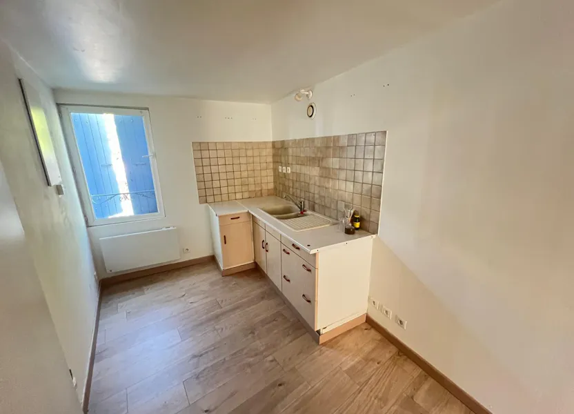Appartement Rue Louis Pasteur à Laragne-Montéglin