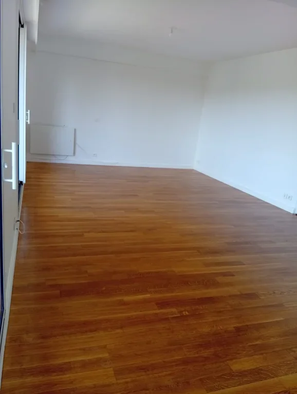 Appartement Allée Le Nôtre / Mortemets à Versailles
