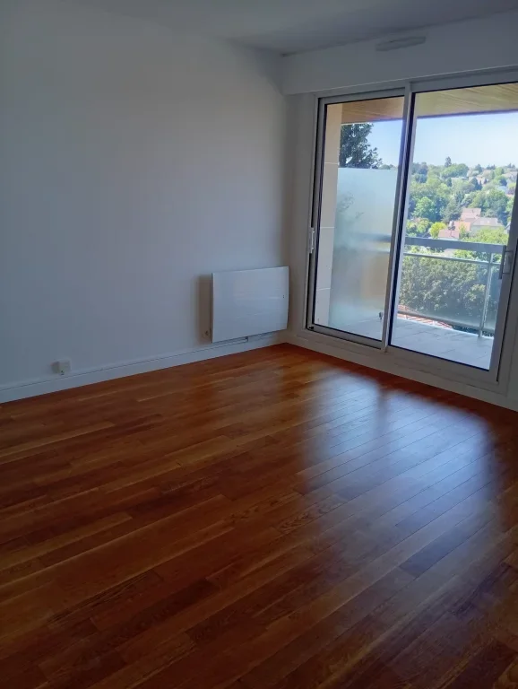 Appartement Allée Le Nôtre / Mortemets à Versailles