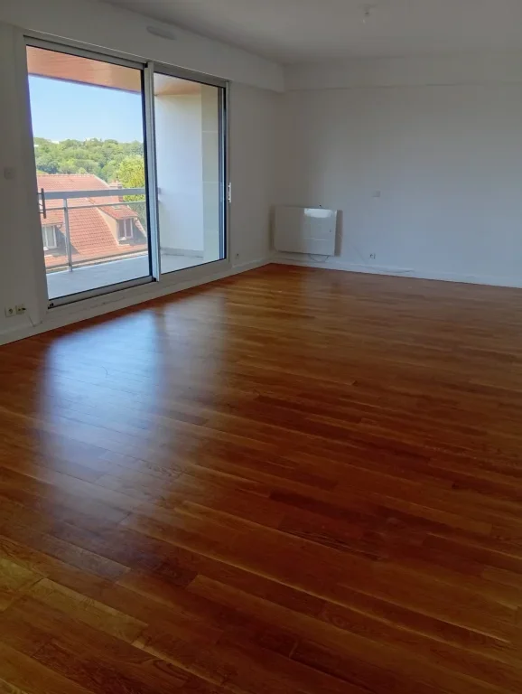 Appartement Allée Le Nôtre / Mortemets à Versailles