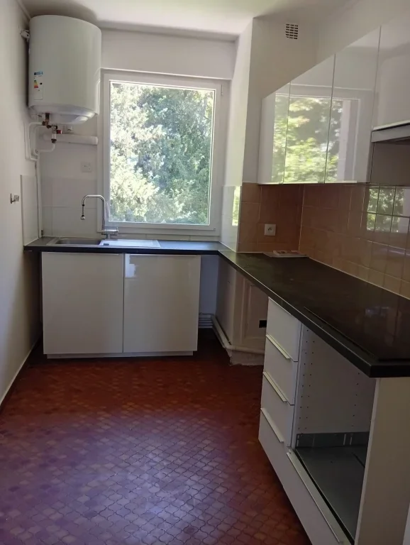 Appartement Allée Le Nôtre / Mortemets à Versailles