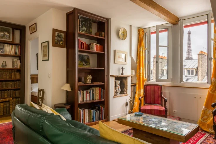 Appartement Avenue Robert Schuman à Paris