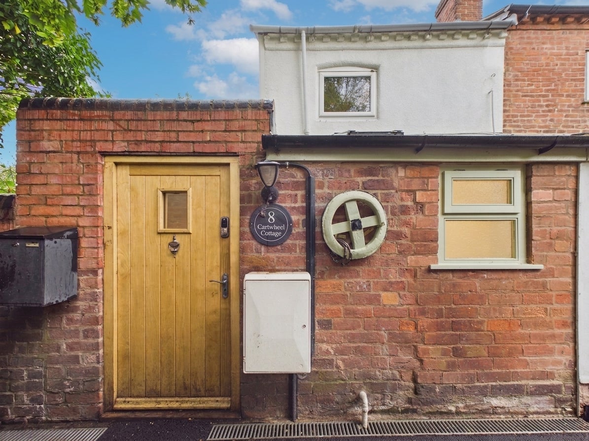 House Church Close in Worcester