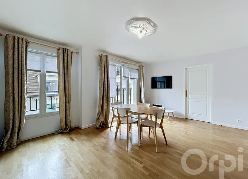 Appartement Allée des Prés des Pailles à Maisons-Alfort