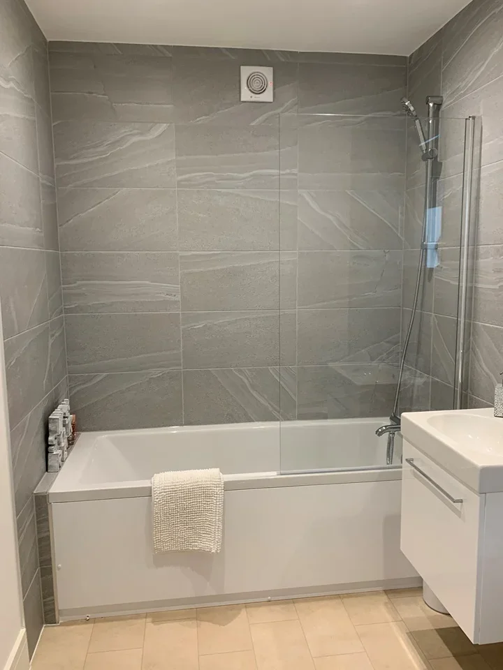 Flat Guildford Road in Surrey Heath
