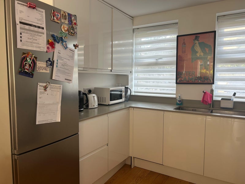 Room Eagle Mews in Greater London