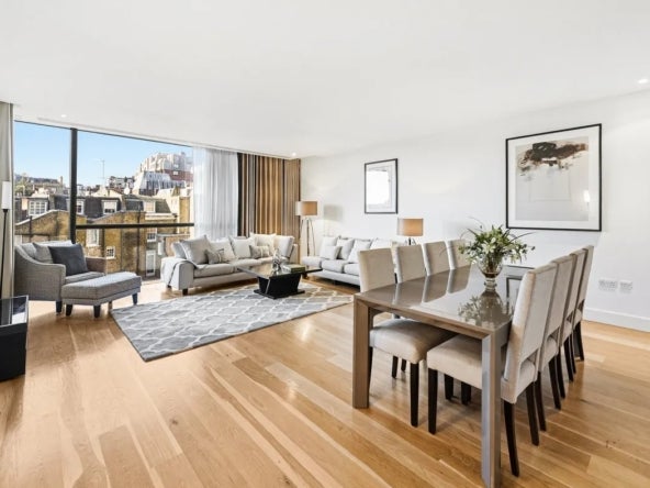 Flat Knightsbridge in City of Westminster