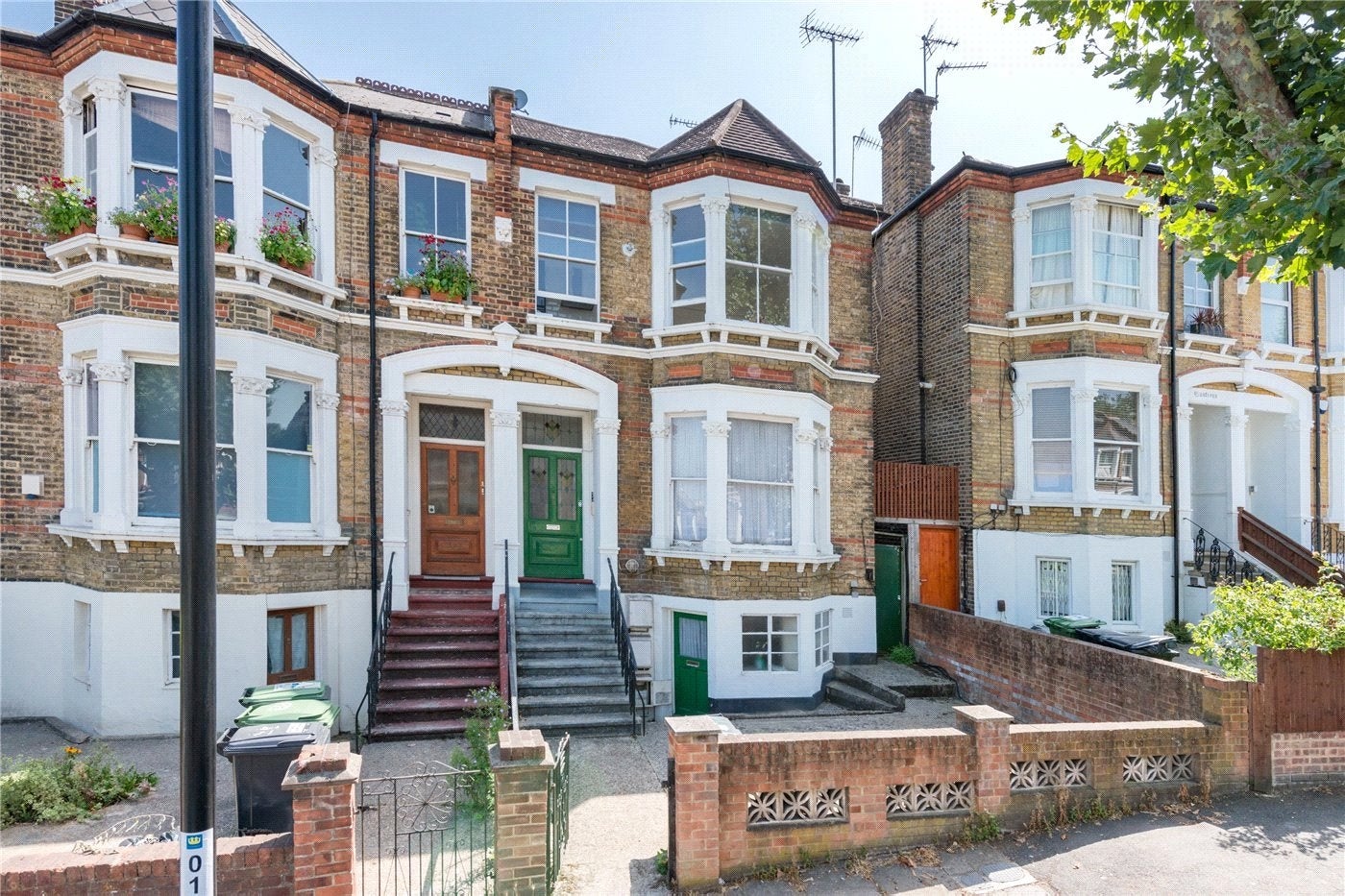 Flat Jerningham Road in Greater London