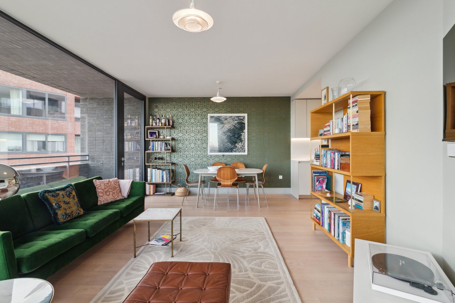Flat Colville Street in Greater London
