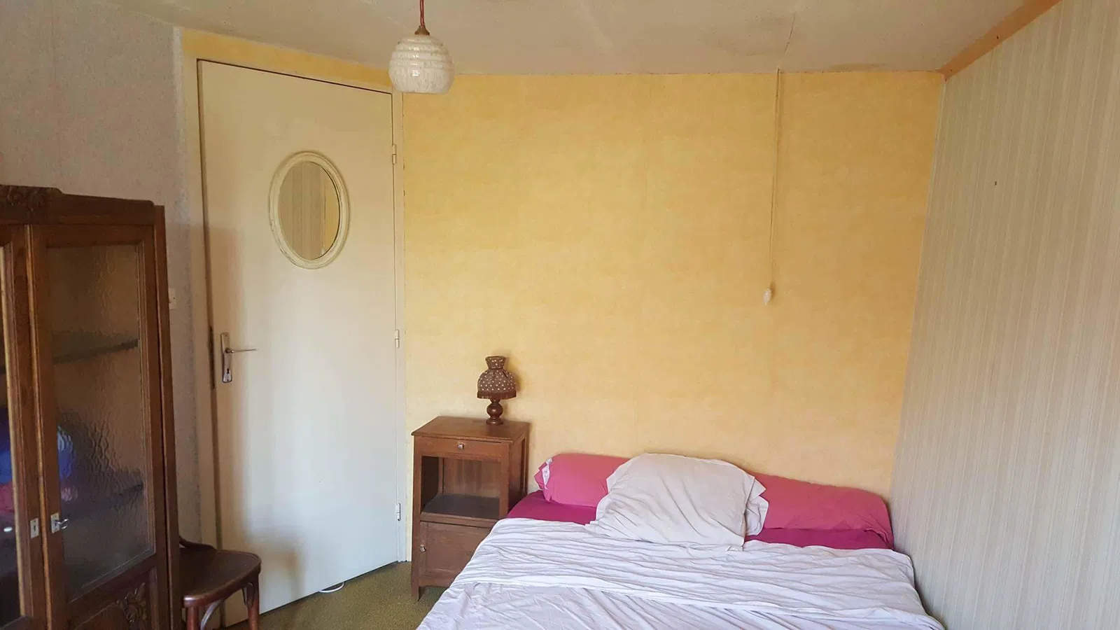 Room Rue de Collonge in L'Isle-d'Abeau