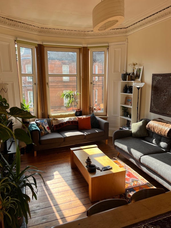 Flat Albert Road in Glasgow