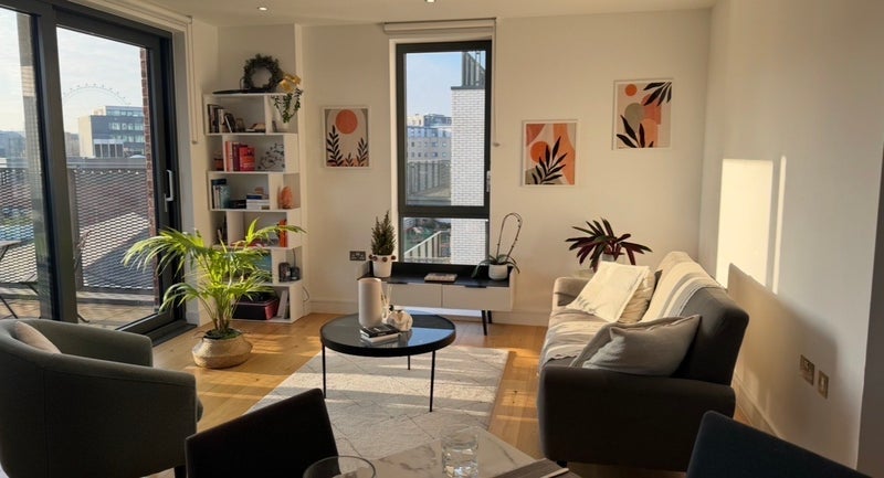 Room Webber Street in Greater London