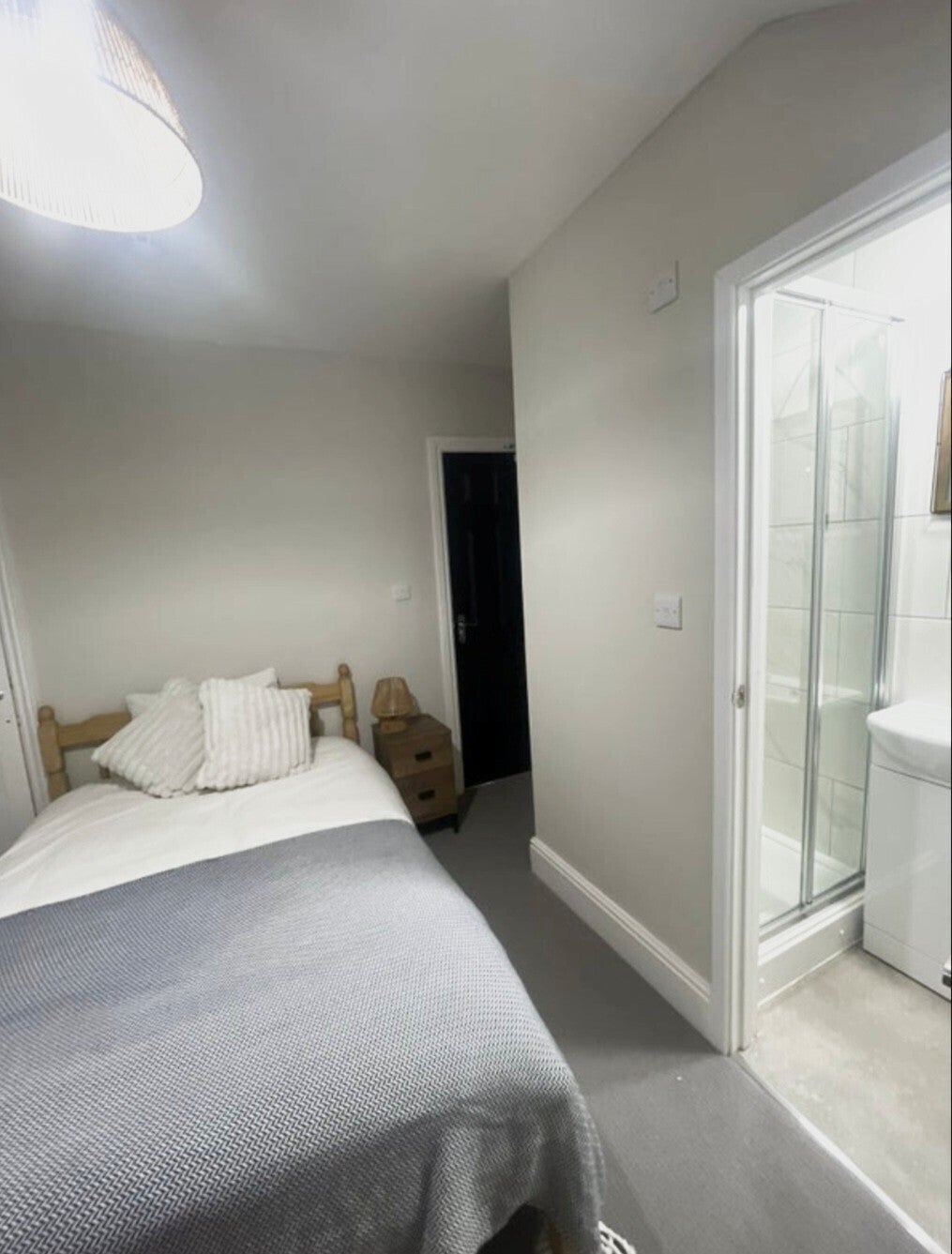 Room Claremont Road in Rugby
