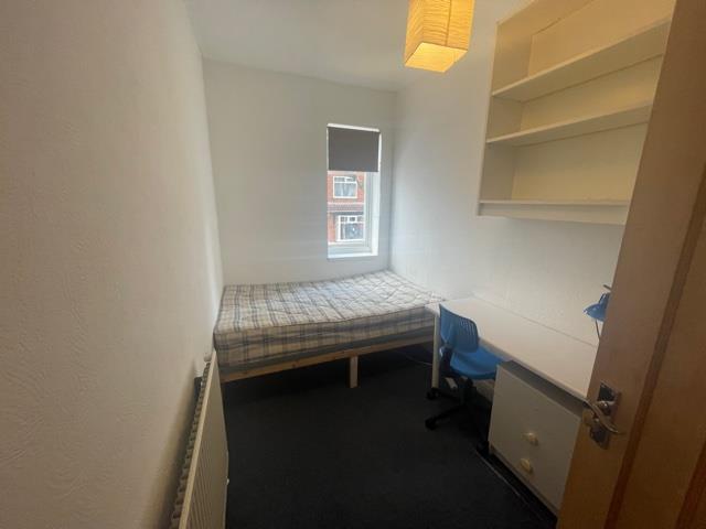 Flat Dawlish Road in Birmingham