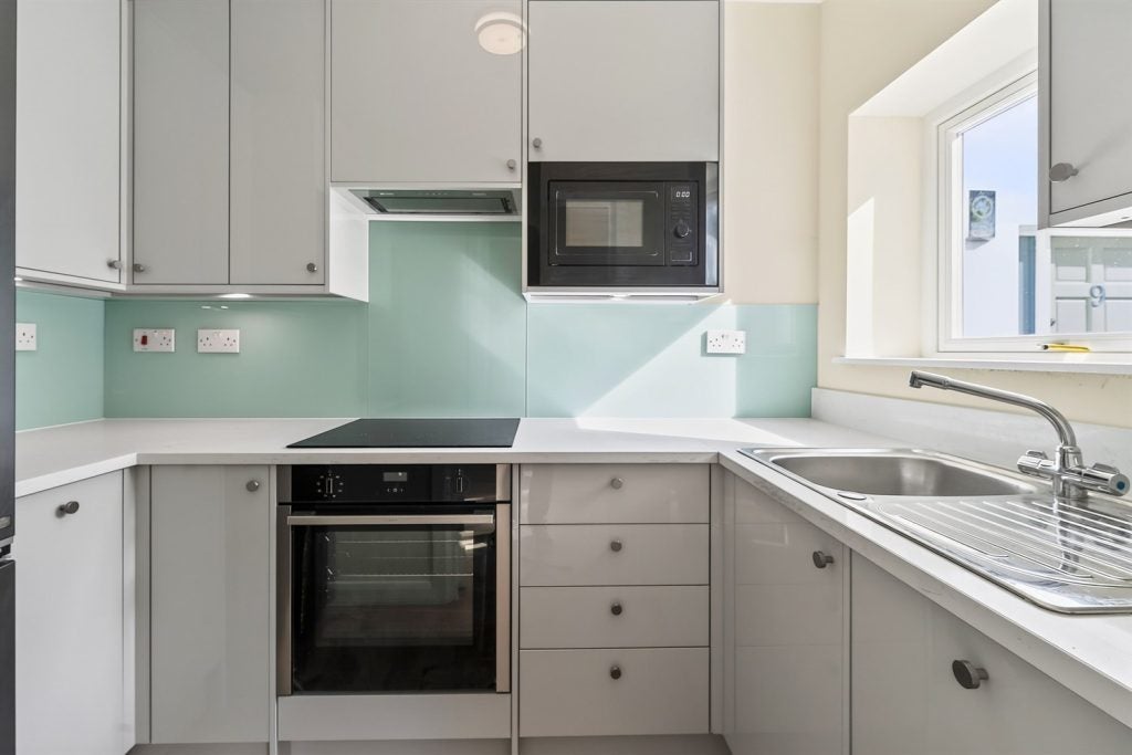 House Hollywood Mews in Greater London