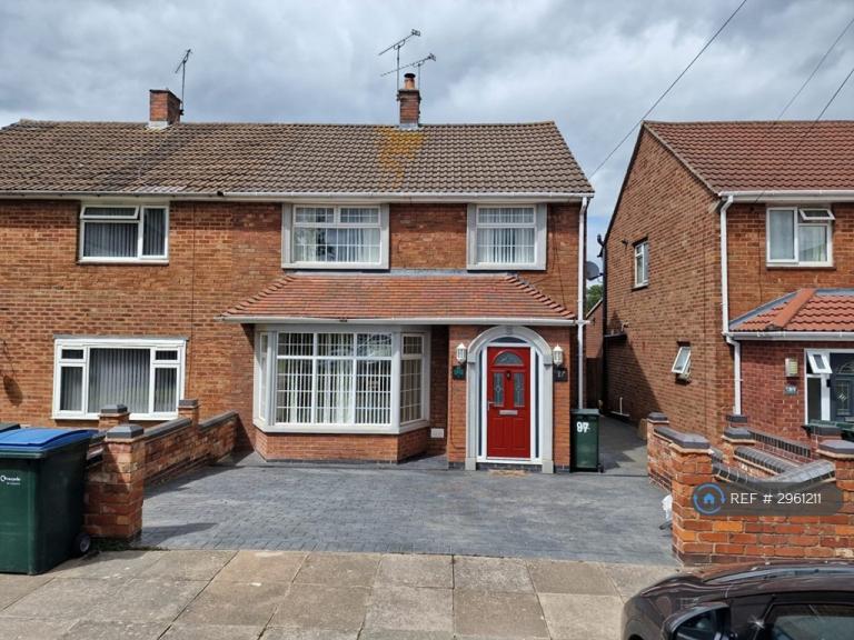 House Blackberry Lane in Coventry