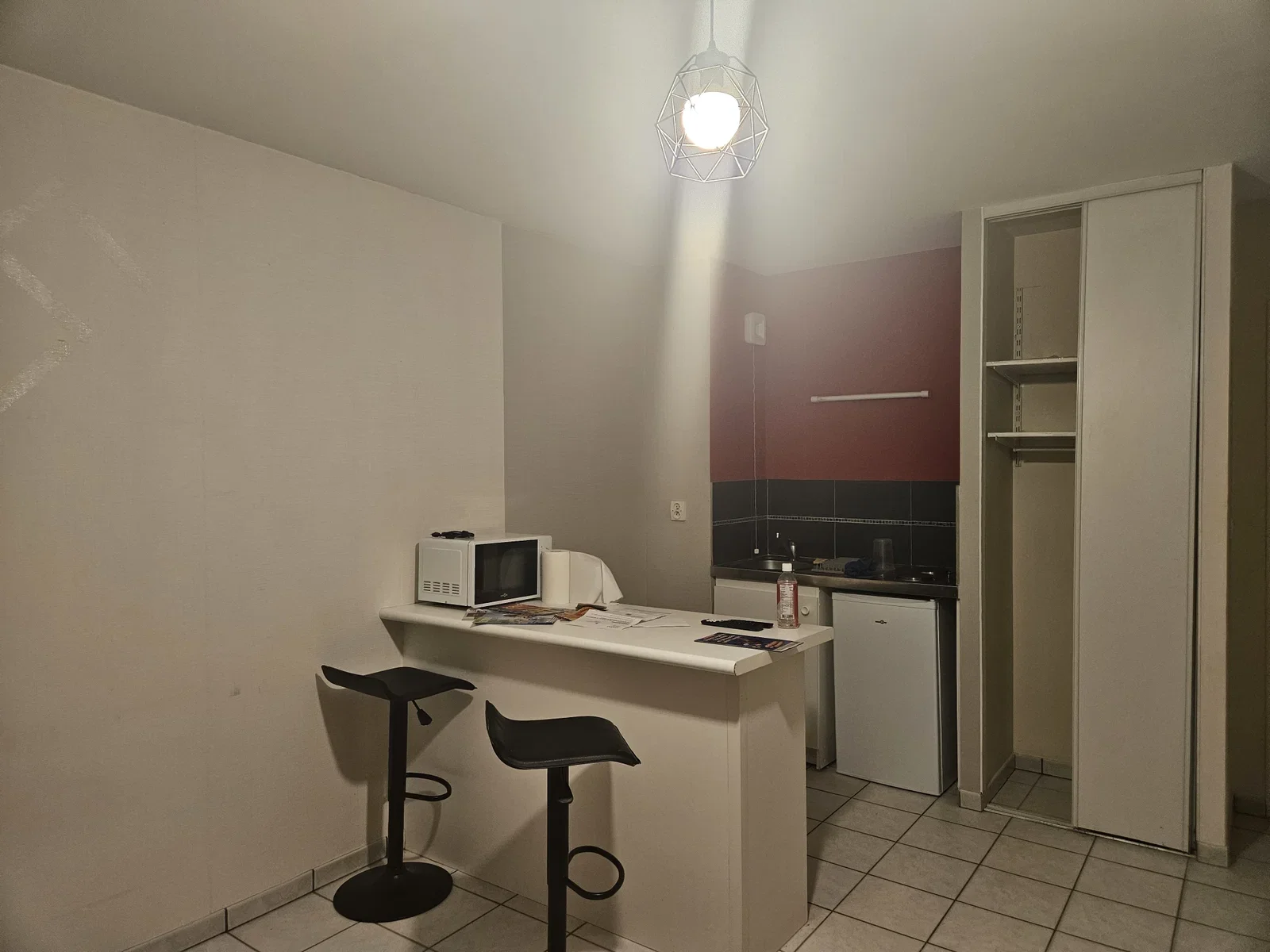 Chambre Rue de Bezannes à Reims