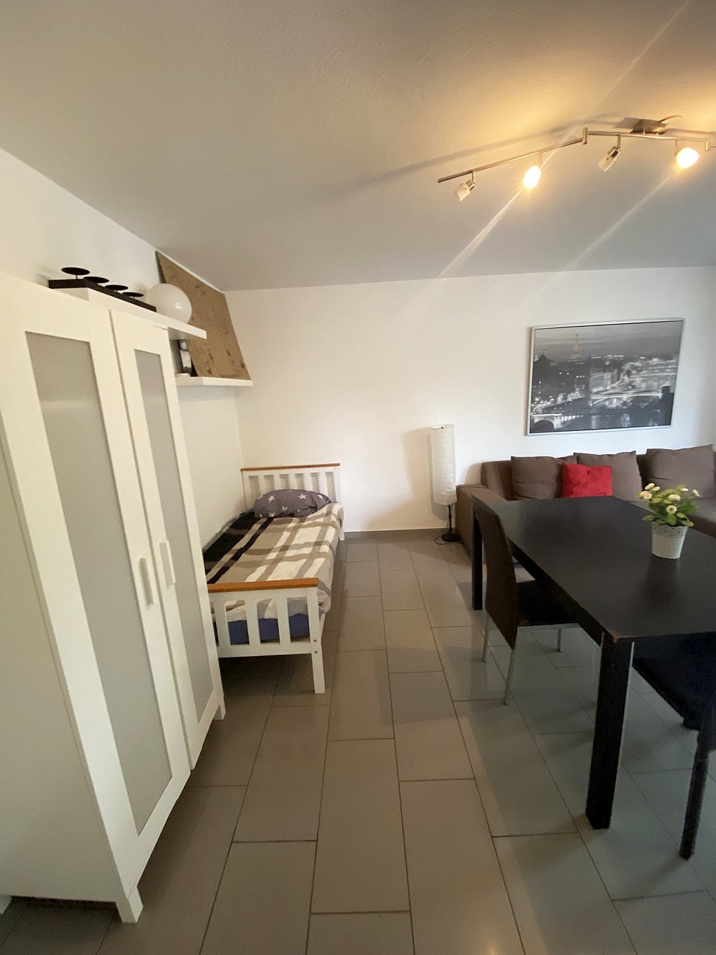 Zimmer Gregor-Mendel-Straße in Frechen