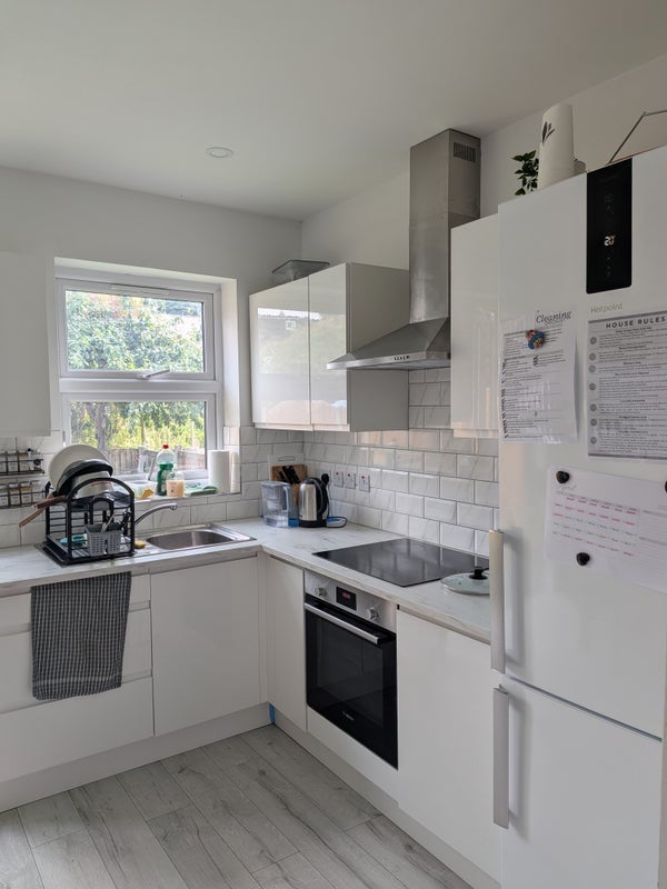 Room Blyth Road in Greater London