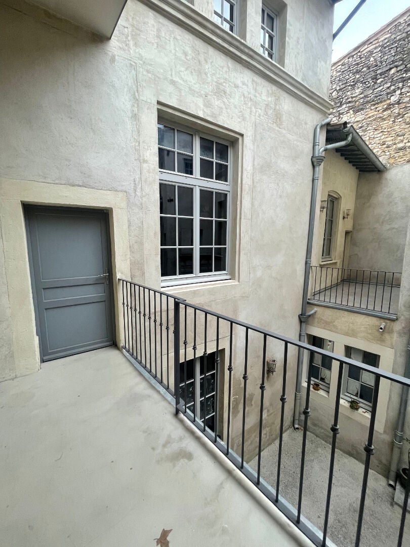 Appartement Rue Littré à Nîmes