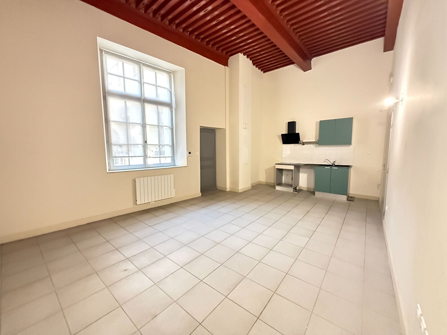 Flat Rue de la Ferrage in Nîmes