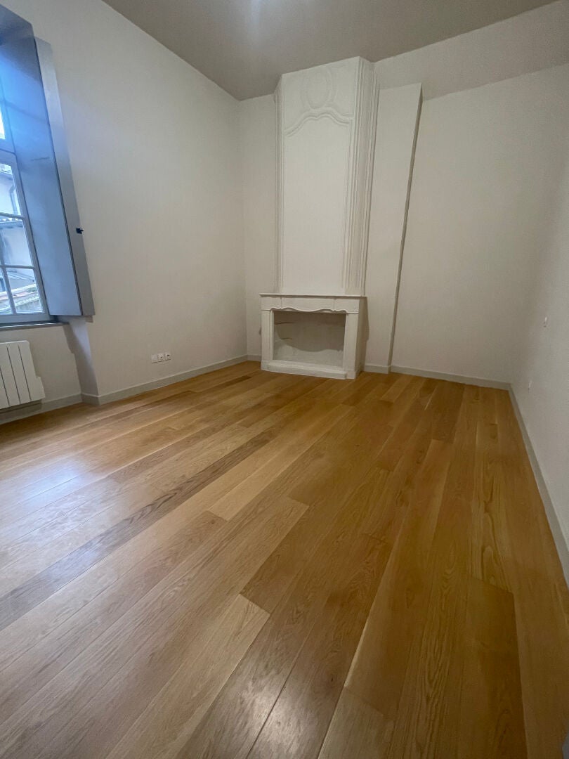 Appartement Rue Littré à Nîmes