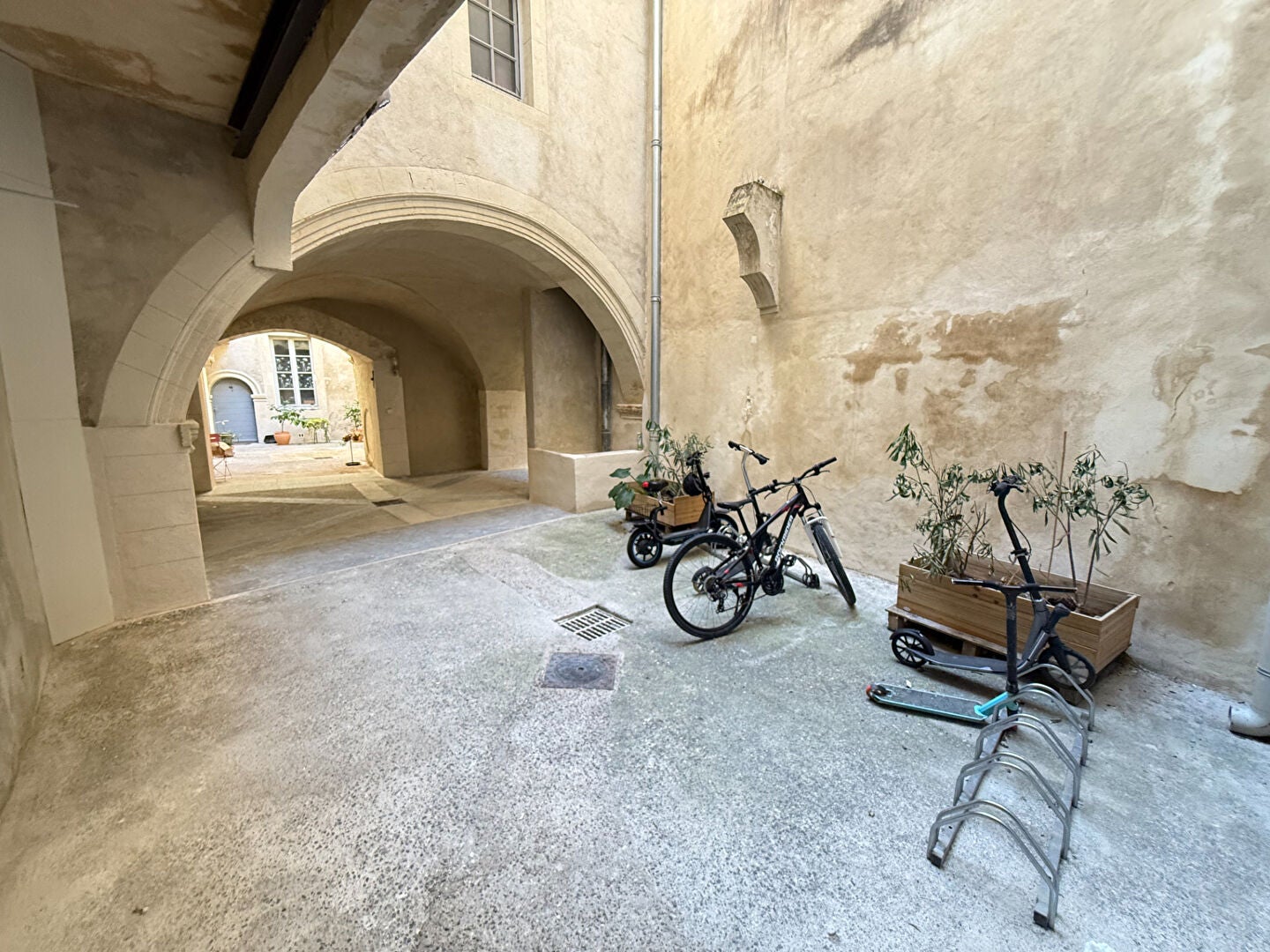 Appartement Rue du Bat d'Argent à Nîmes