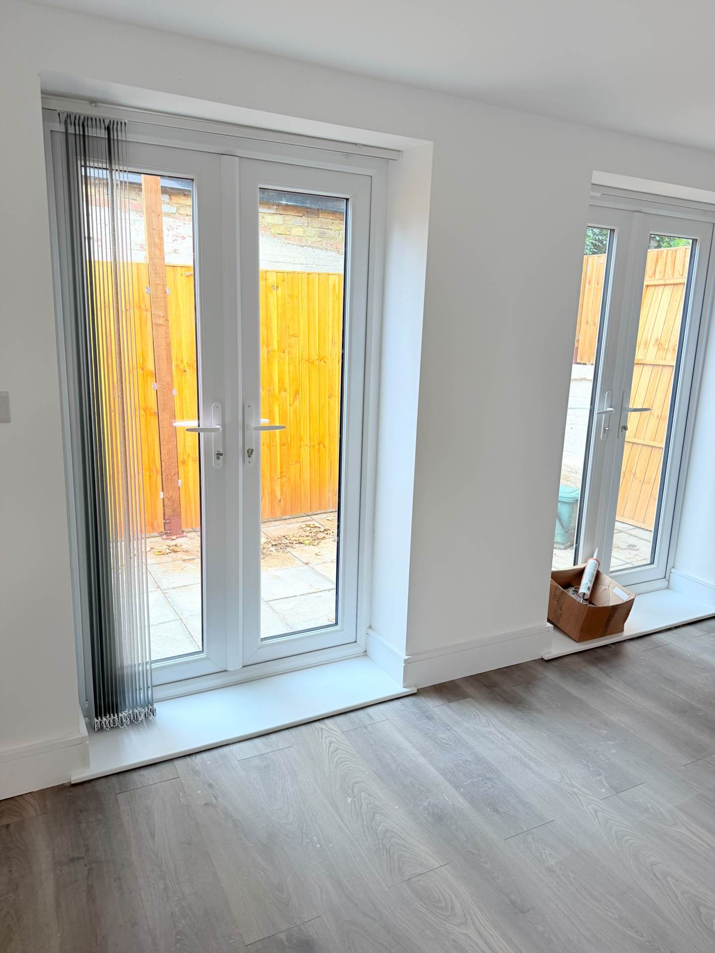 Flat Acton Lane in Greater London