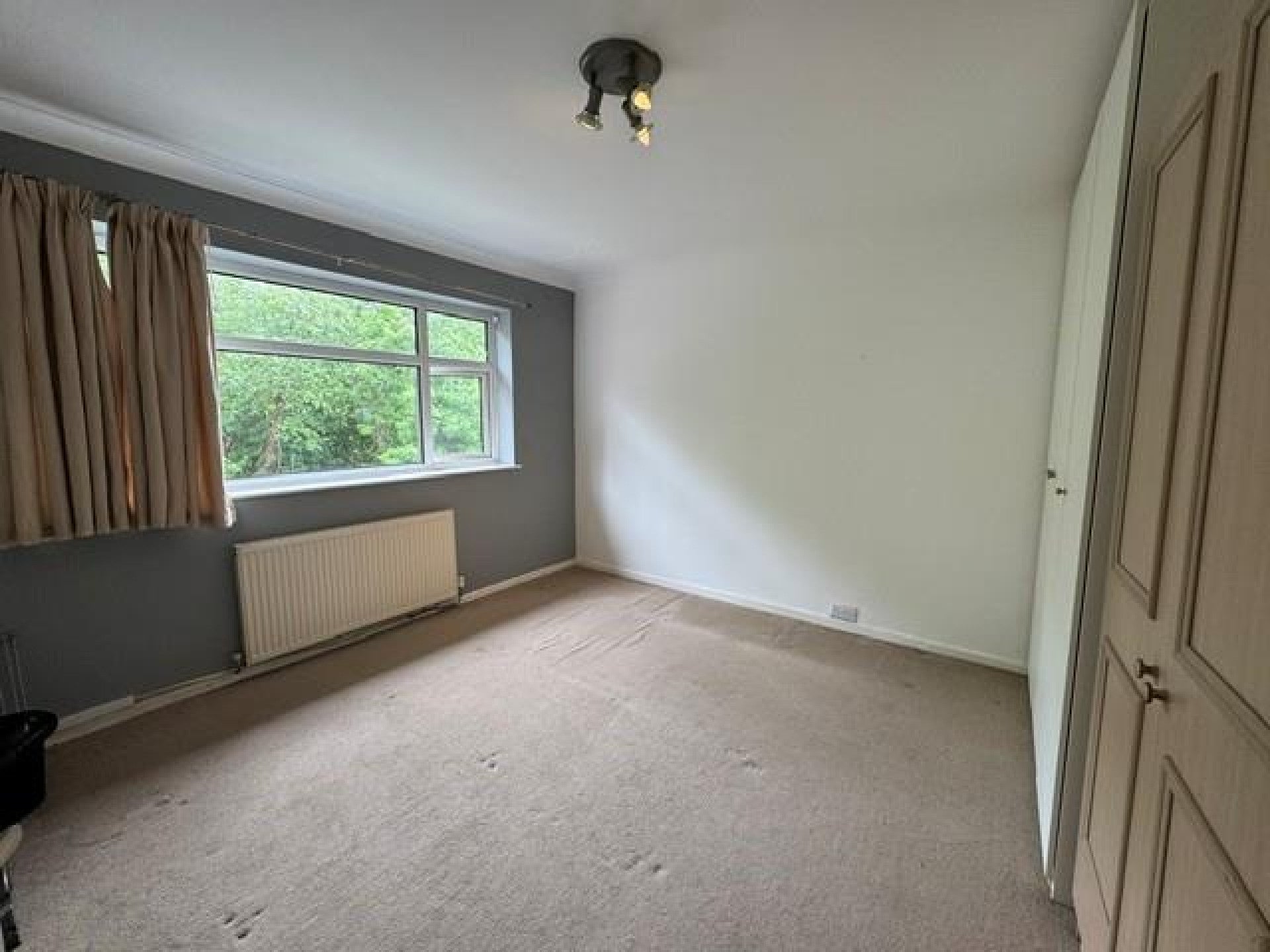 Flat Palatine Road in Manchester