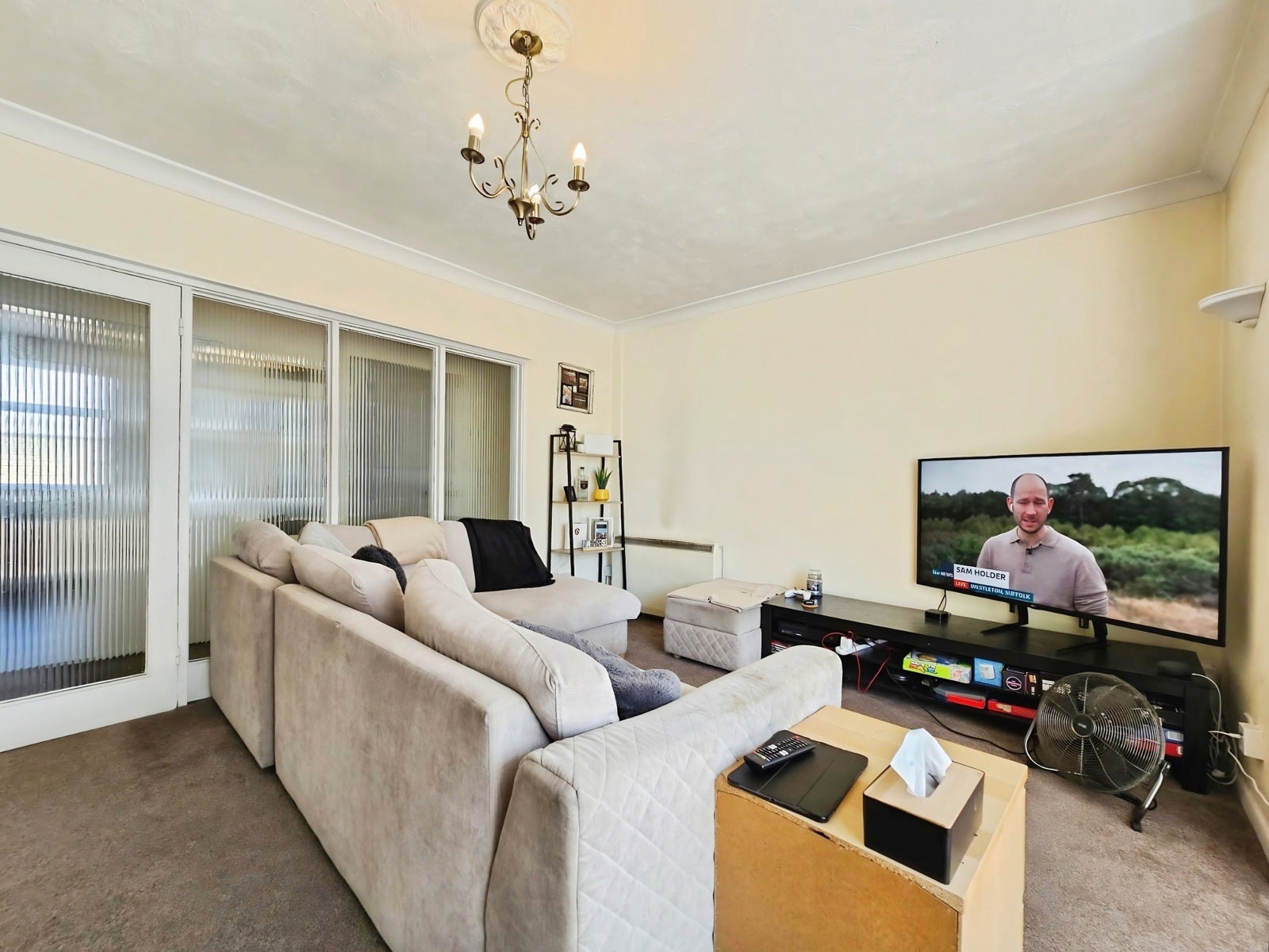 Flat Cedar Close in Borough of Spelthorne