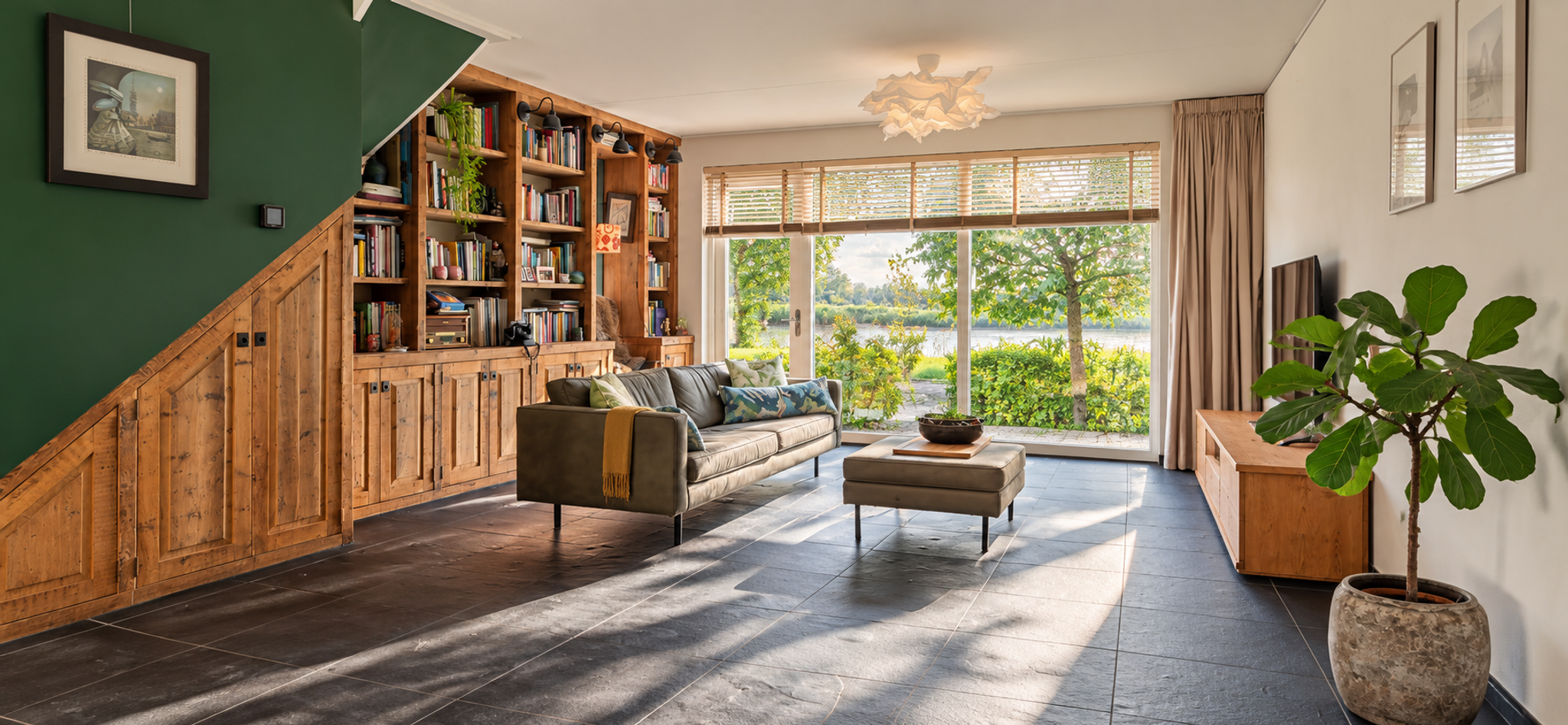Tussenwoning te koop: Zuiderlicht 161, Heerhugowaard