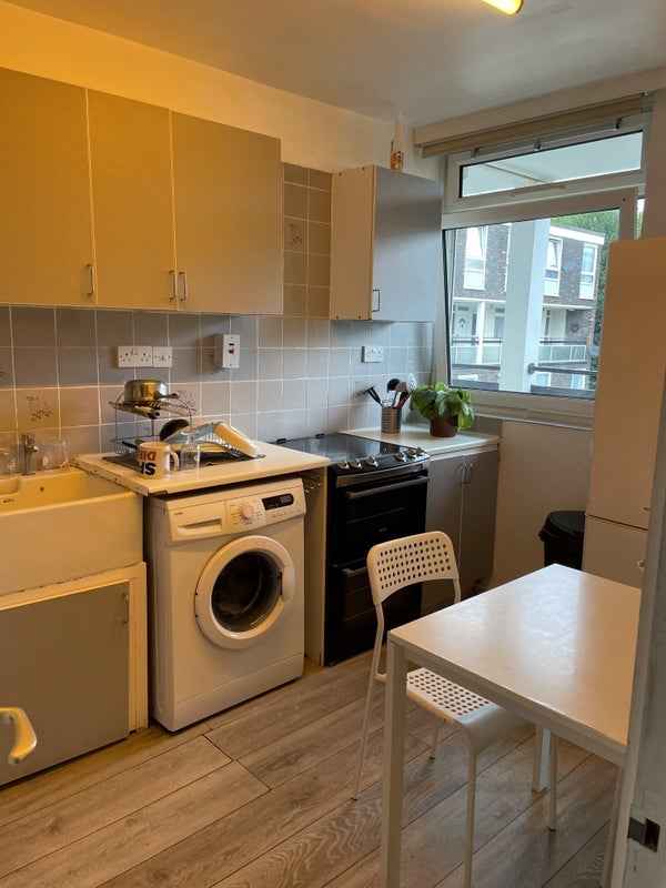 Room Kiln Place in Greater London