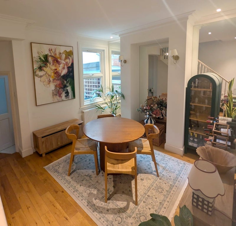 Room Churchill Road in Greater London