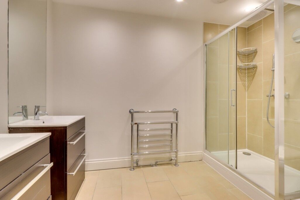Flat Warrington Crescent in City of Westminster