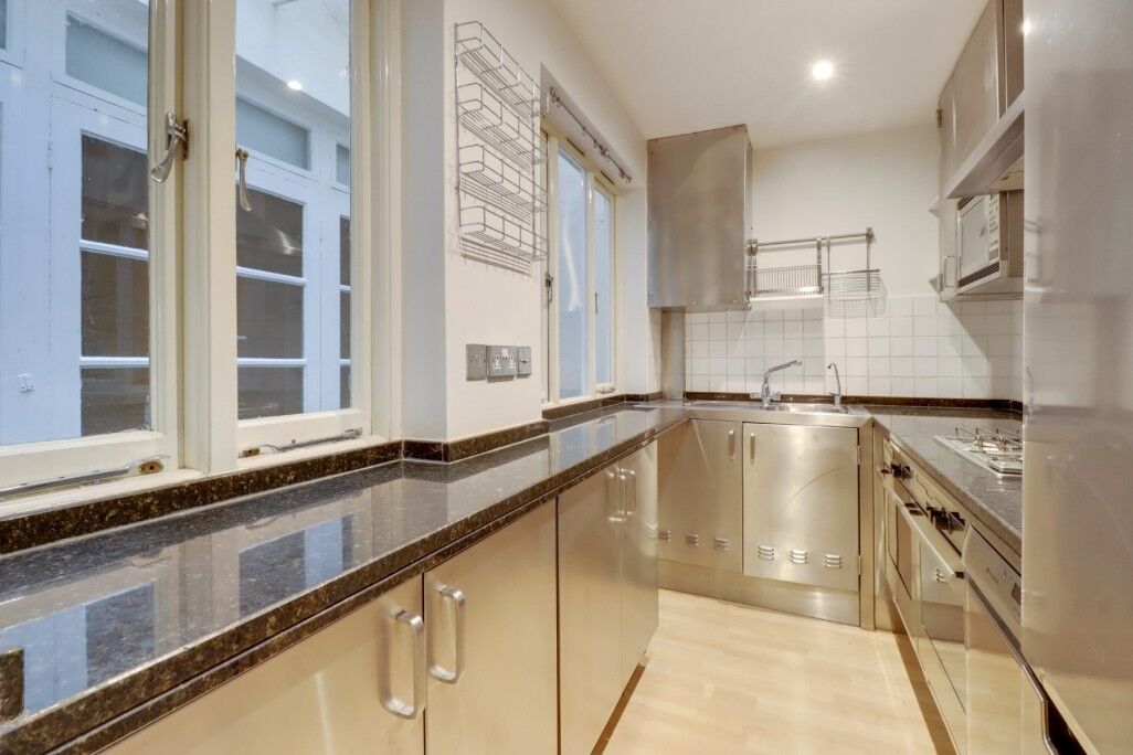 Flat Warrington Crescent in City of Westminster