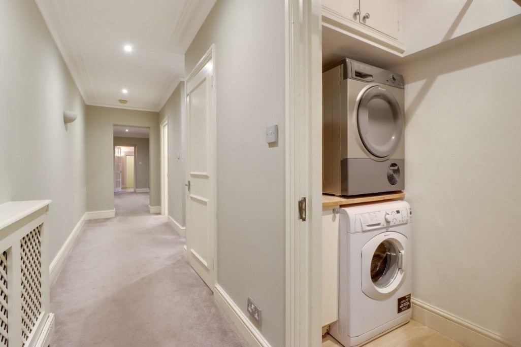 Flat Warrington Crescent in City of Westminster