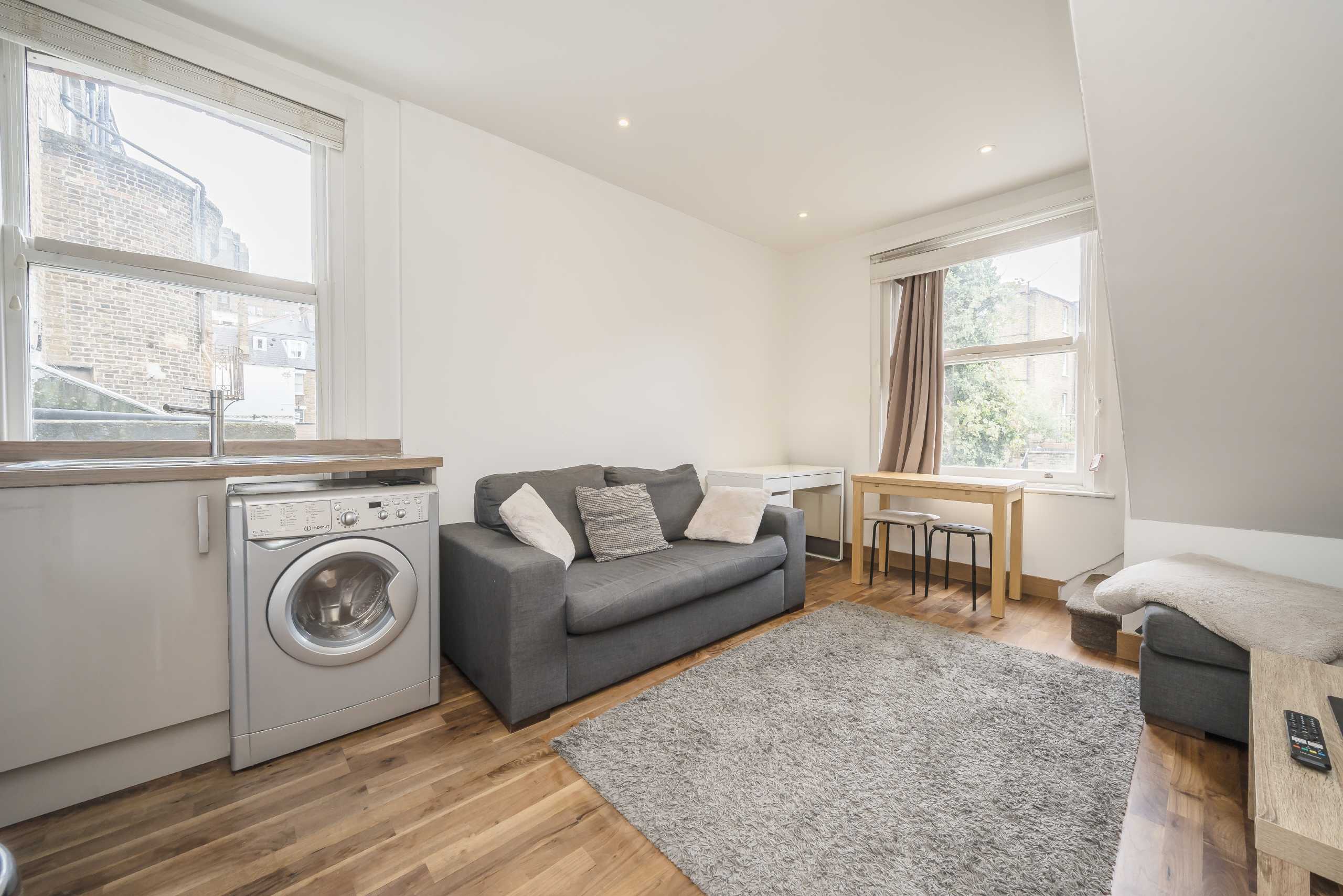 Flat King Street in Greater London