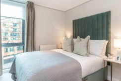 Flat Merchant Square in City of Westminster