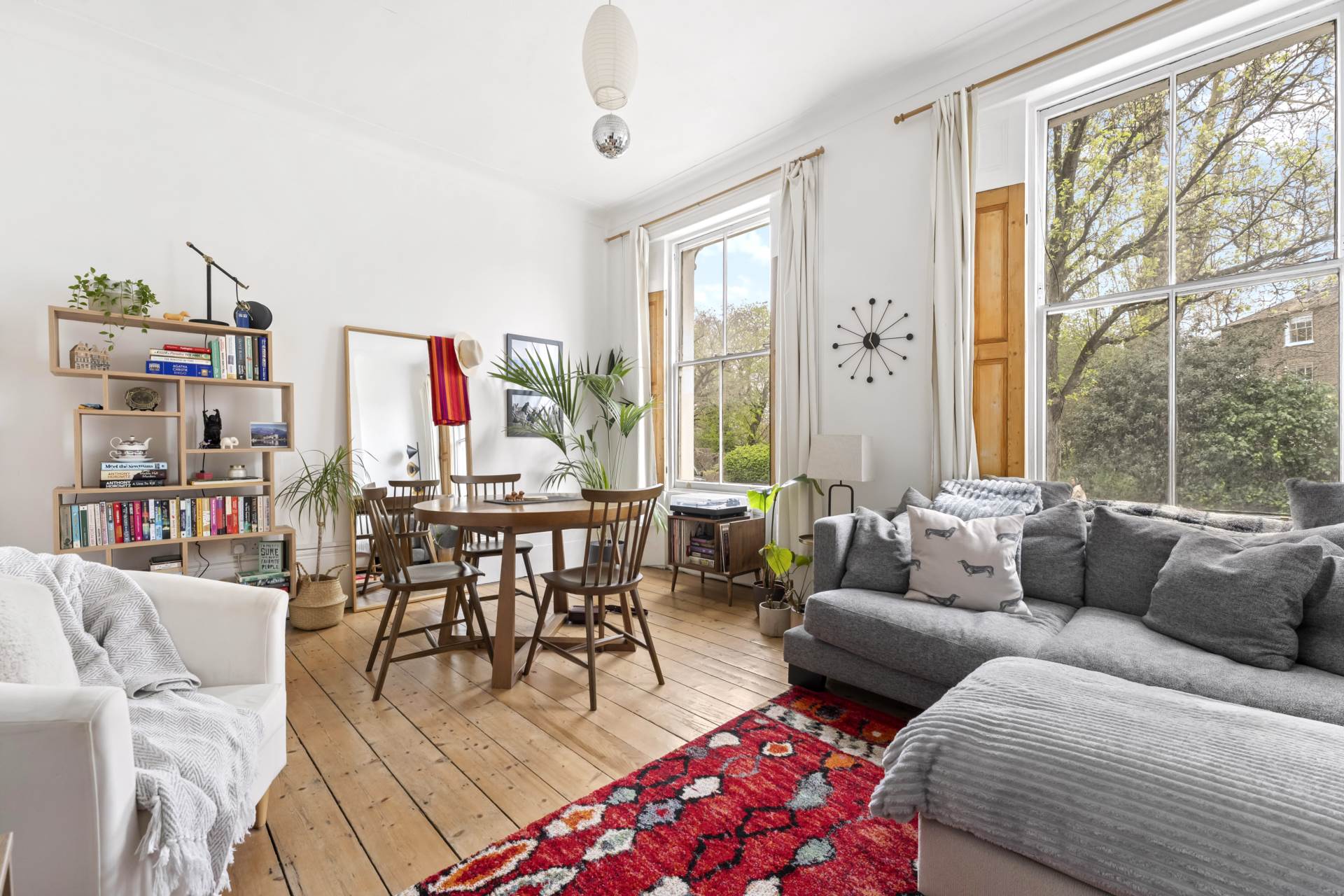 Flat Wallace Road in Greater London