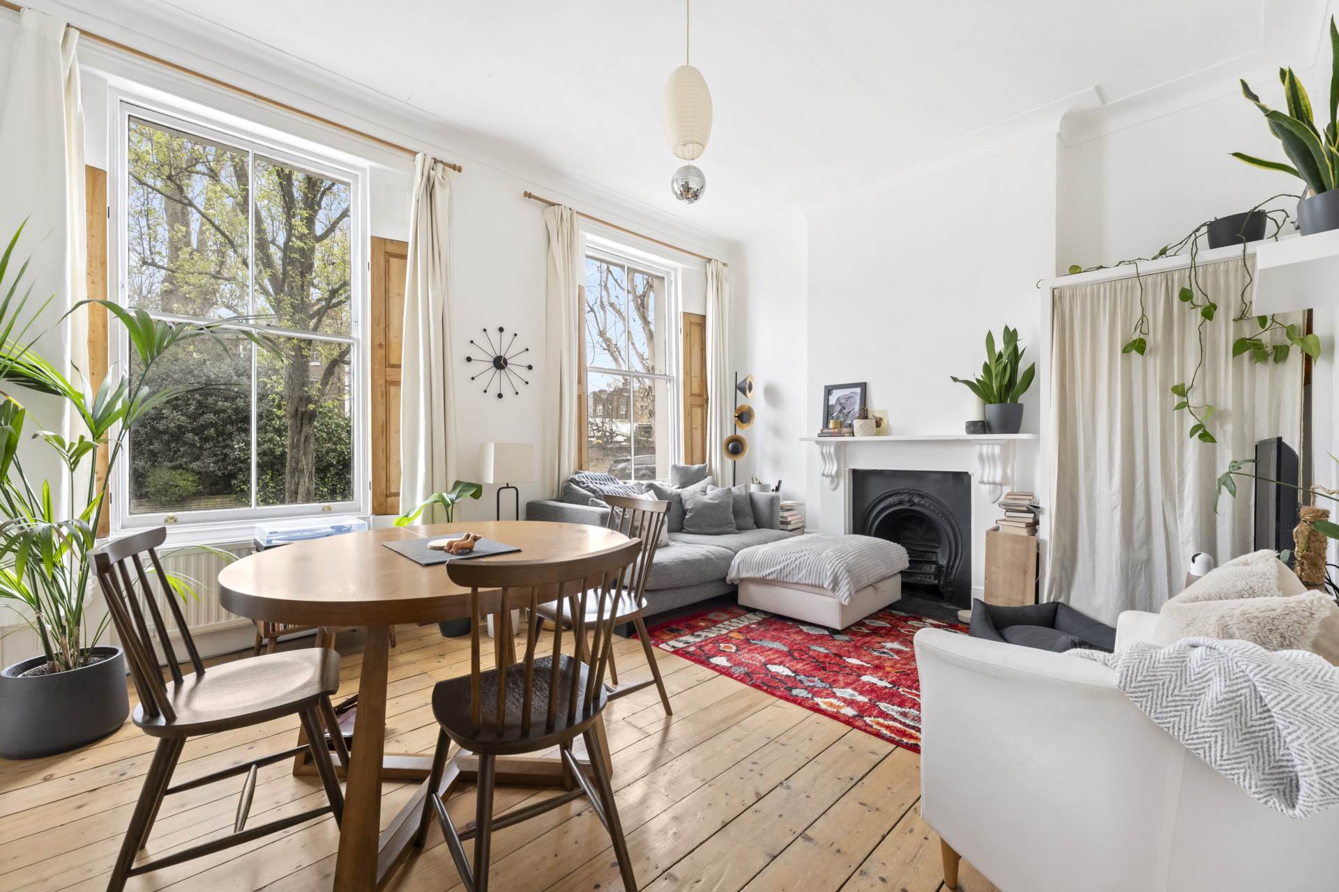 Flat Wallace Road in Greater London