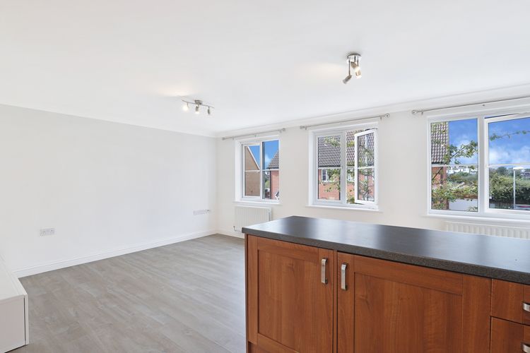 Flat Tallow Close in London
