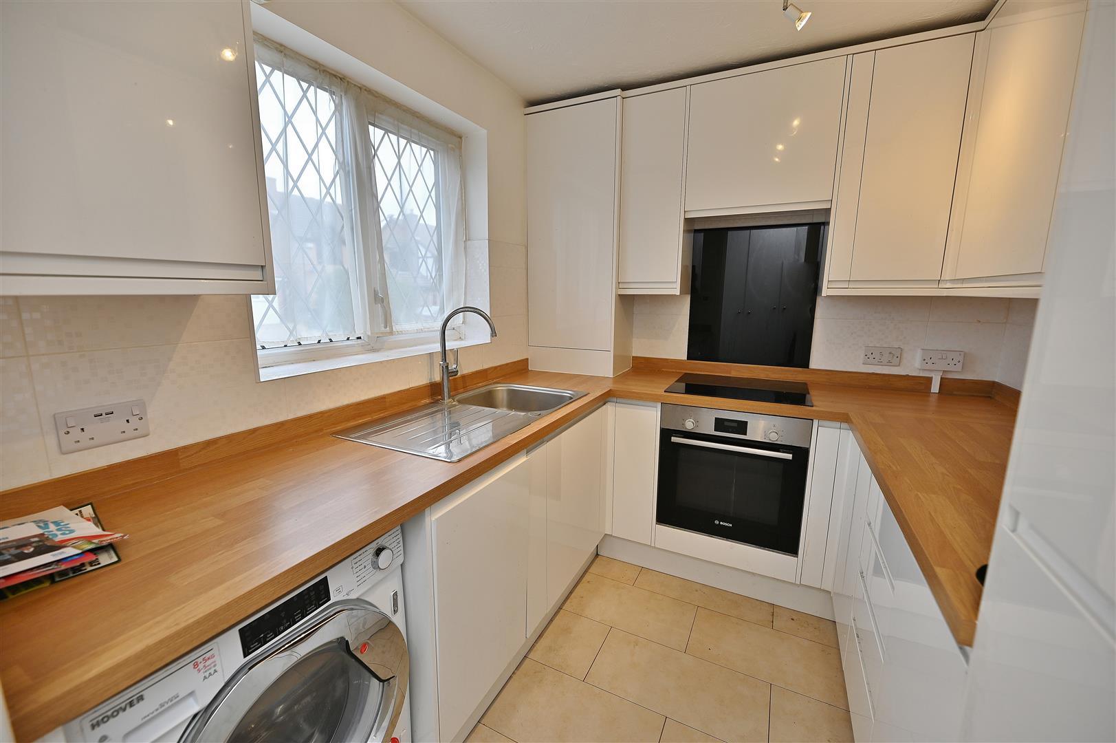 Room Oakhurst Close in Greater London