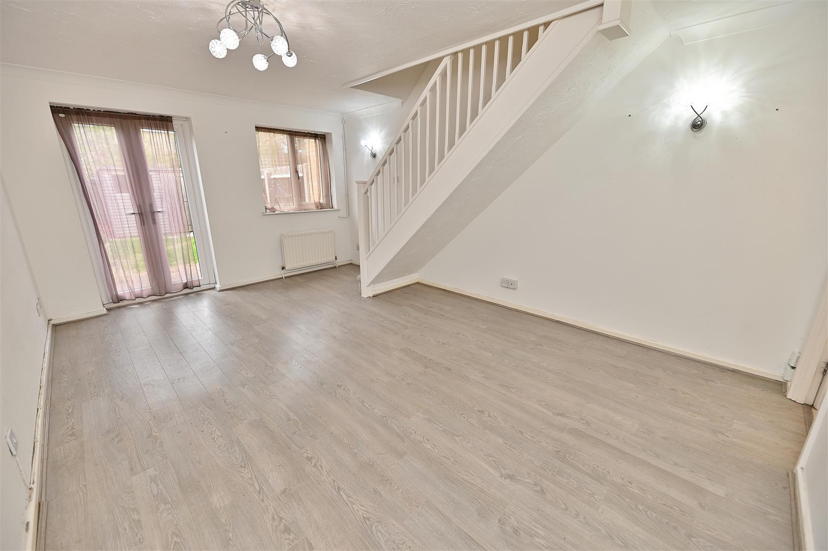 Room Oakhurst Close in Greater London