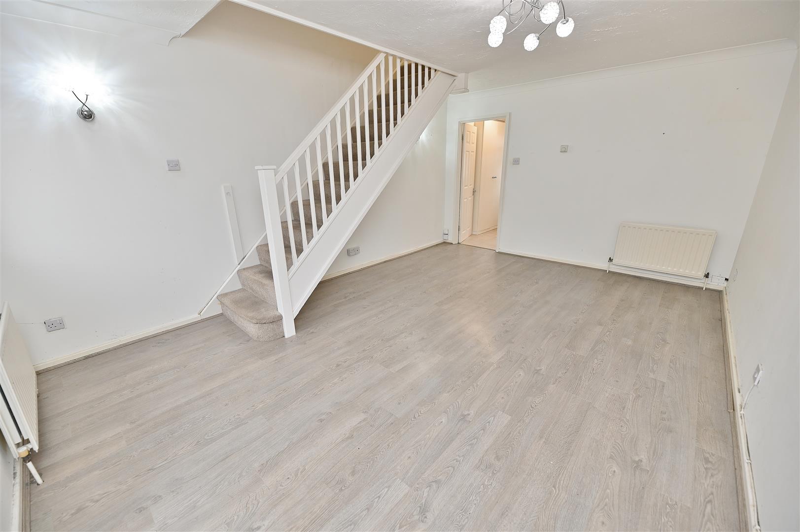 Room Oakhurst Close in Greater London
