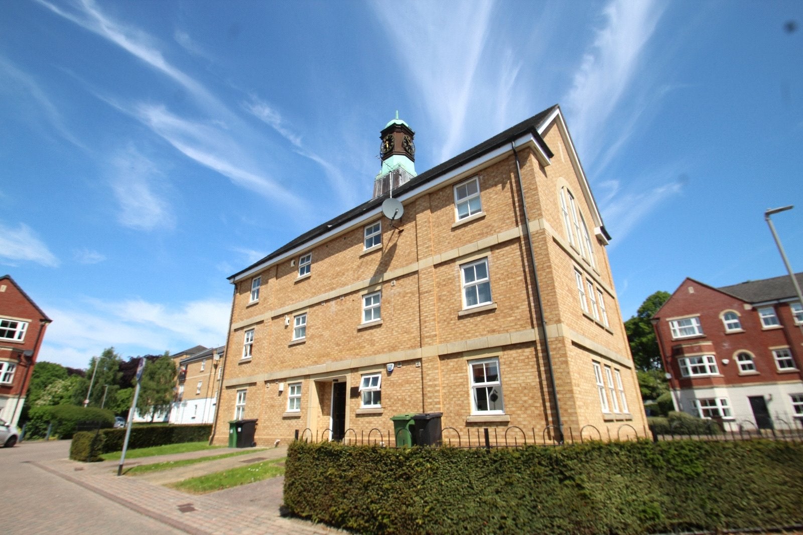 Flat Charnley Drive in Leeds