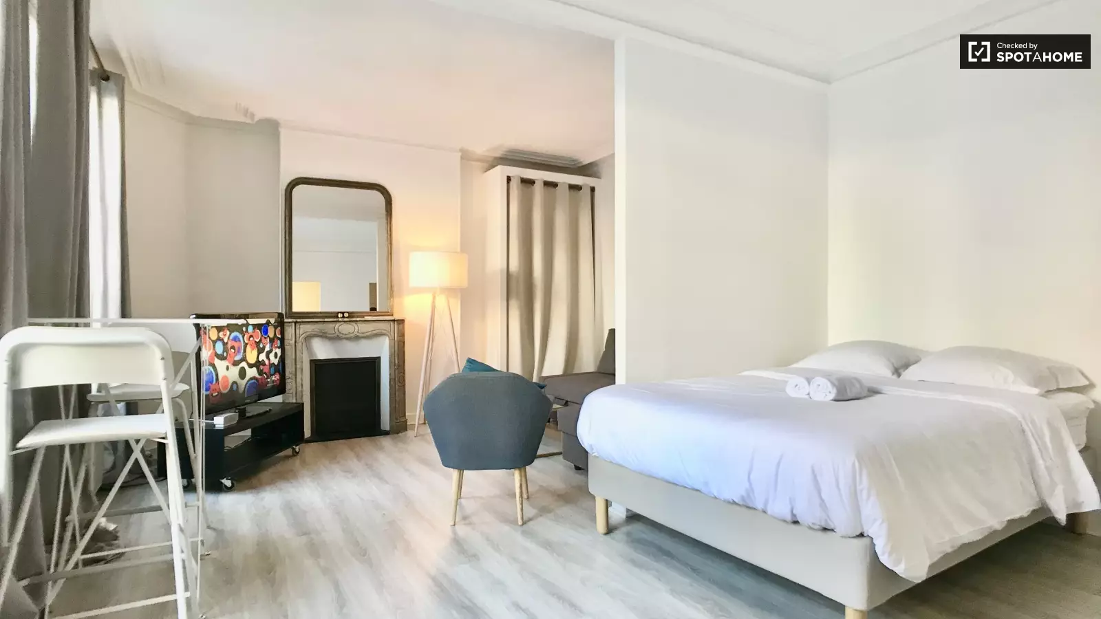 Flat Rue Charlot in Paris