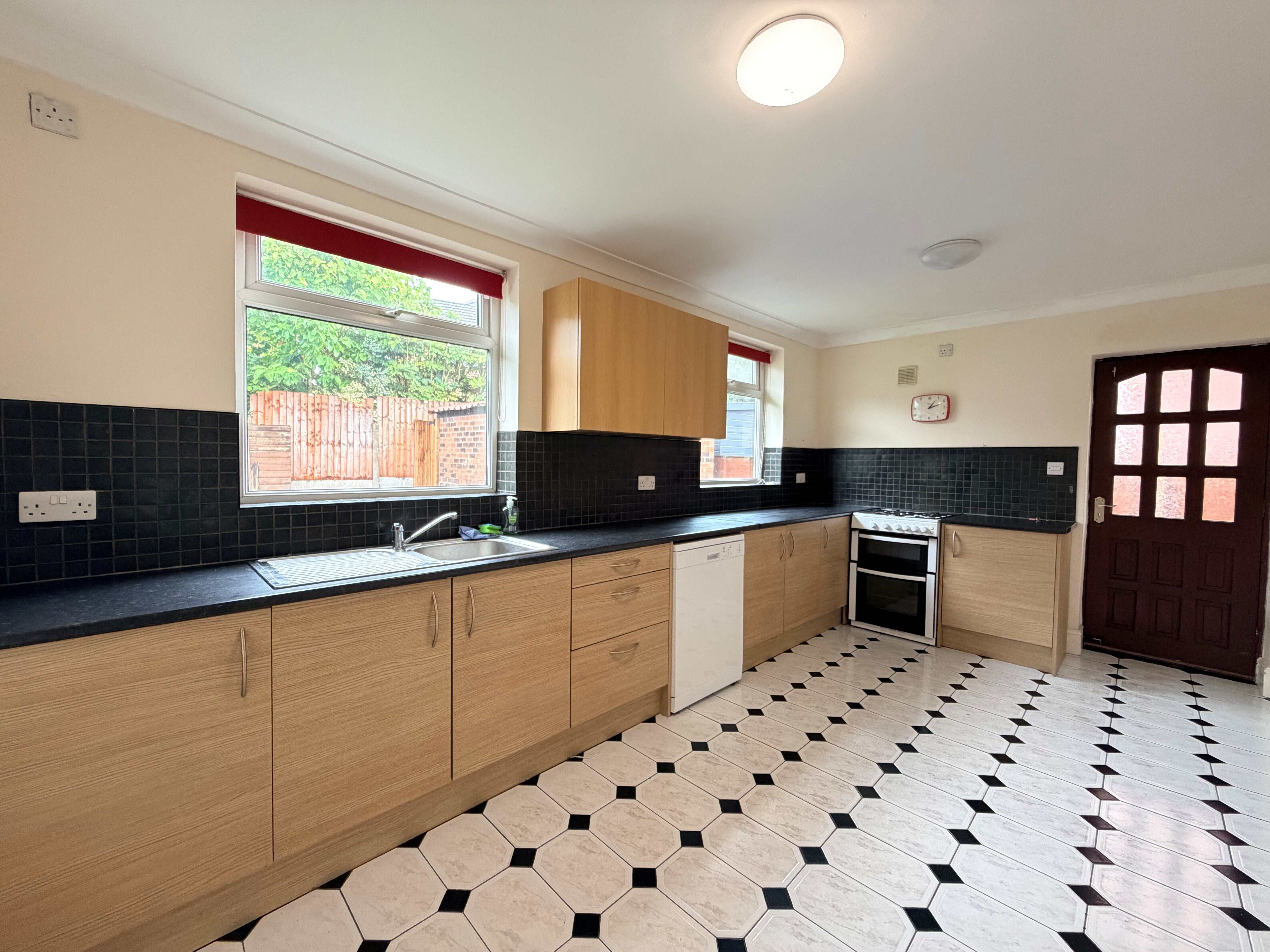 House Chetwynd Close in Trafford