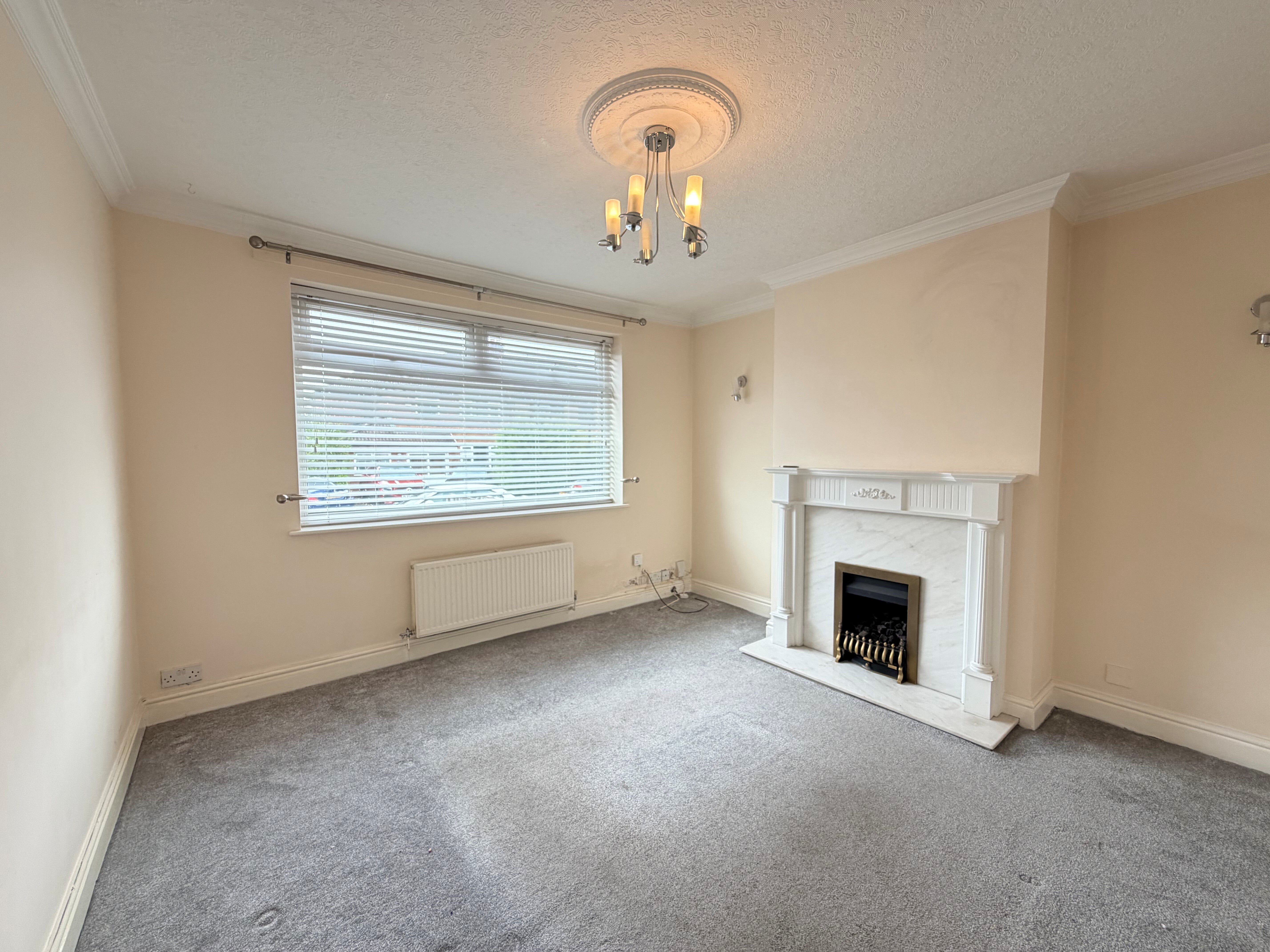 House Chetwynd Close in Trafford